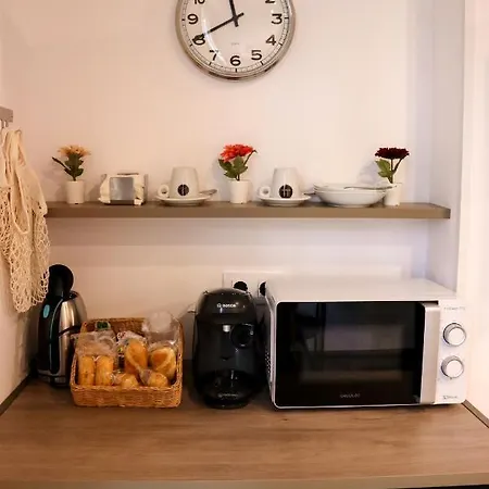 Urban House Siurot 33 Oda ve Kahvaltı