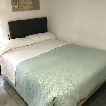 Urban House Siurot 33 Alojamento de Acomodação e Pequeno-almoço 2*