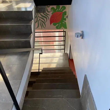 Alojamento de Acomodação e Pequeno-almoço Urban House Siurot 33 2*
