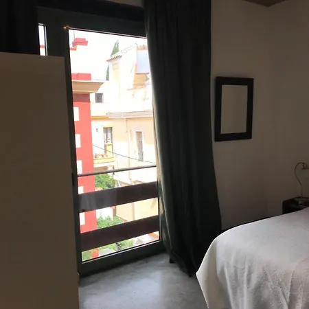 Urban House Siurot 33 Bed & Breakfast